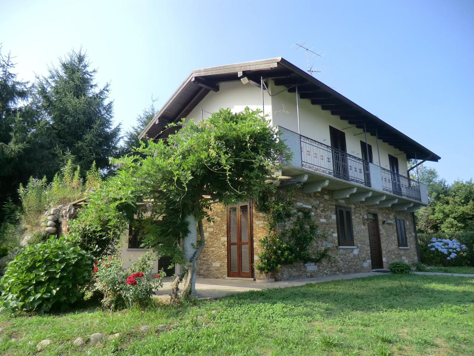 Villa Cadeloro Nebbiuno Exterior foto